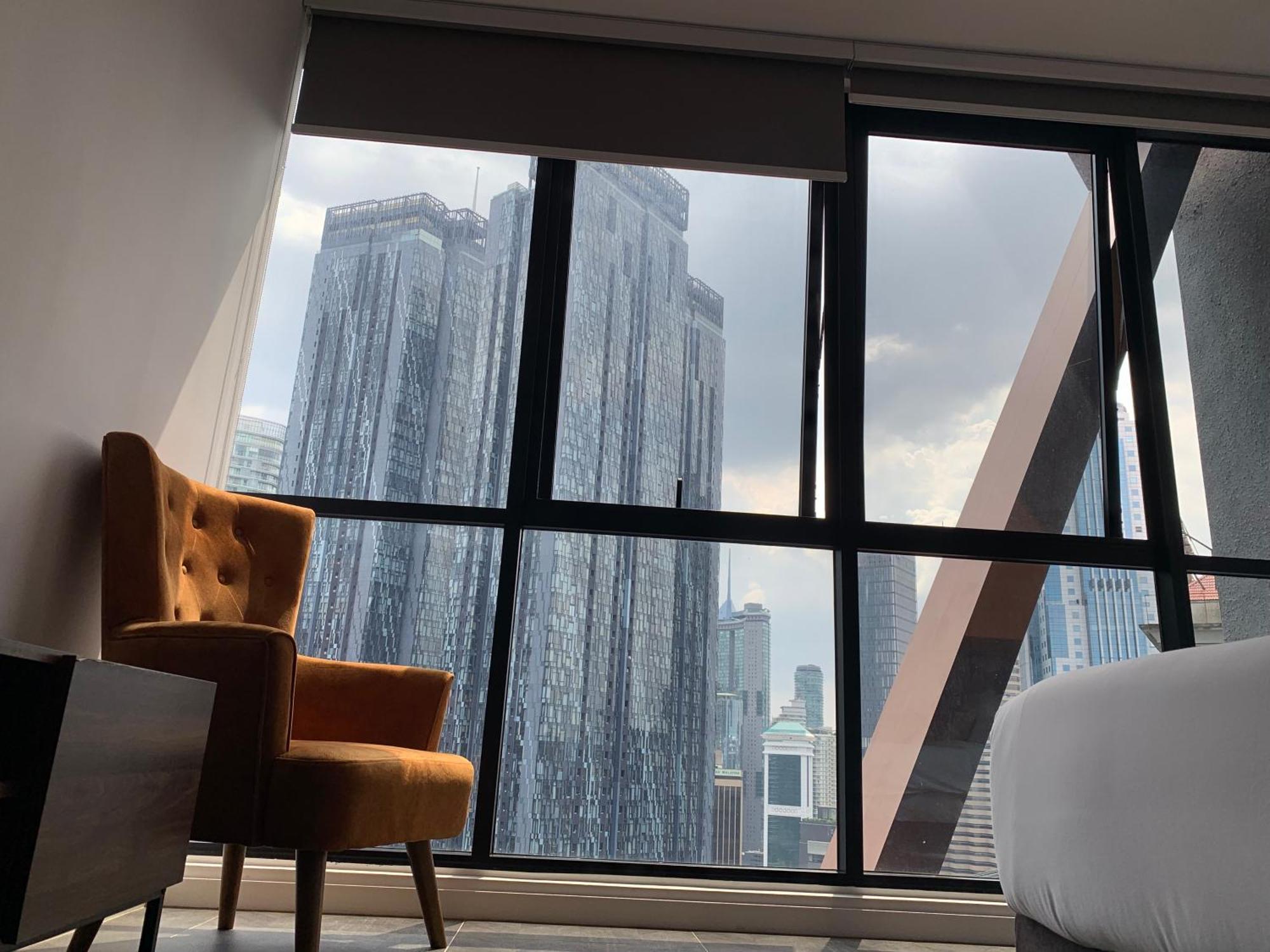 Scarletz Suites Klcc By Gc Luxury Suites กัวลาลัมเปอร์ ภายนอก รูปภาพ