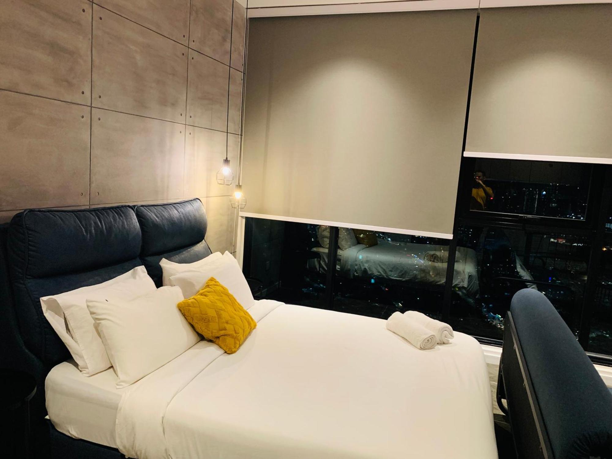 Scarletz Suites Klcc By Gc Luxury Suites กัวลาลัมเปอร์ ภายนอก รูปภาพ
