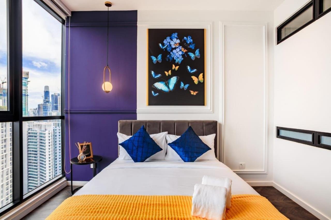 Scarletz Suites Klcc By Gc Luxury Suites กัวลาลัมเปอร์ ภายนอก รูปภาพ