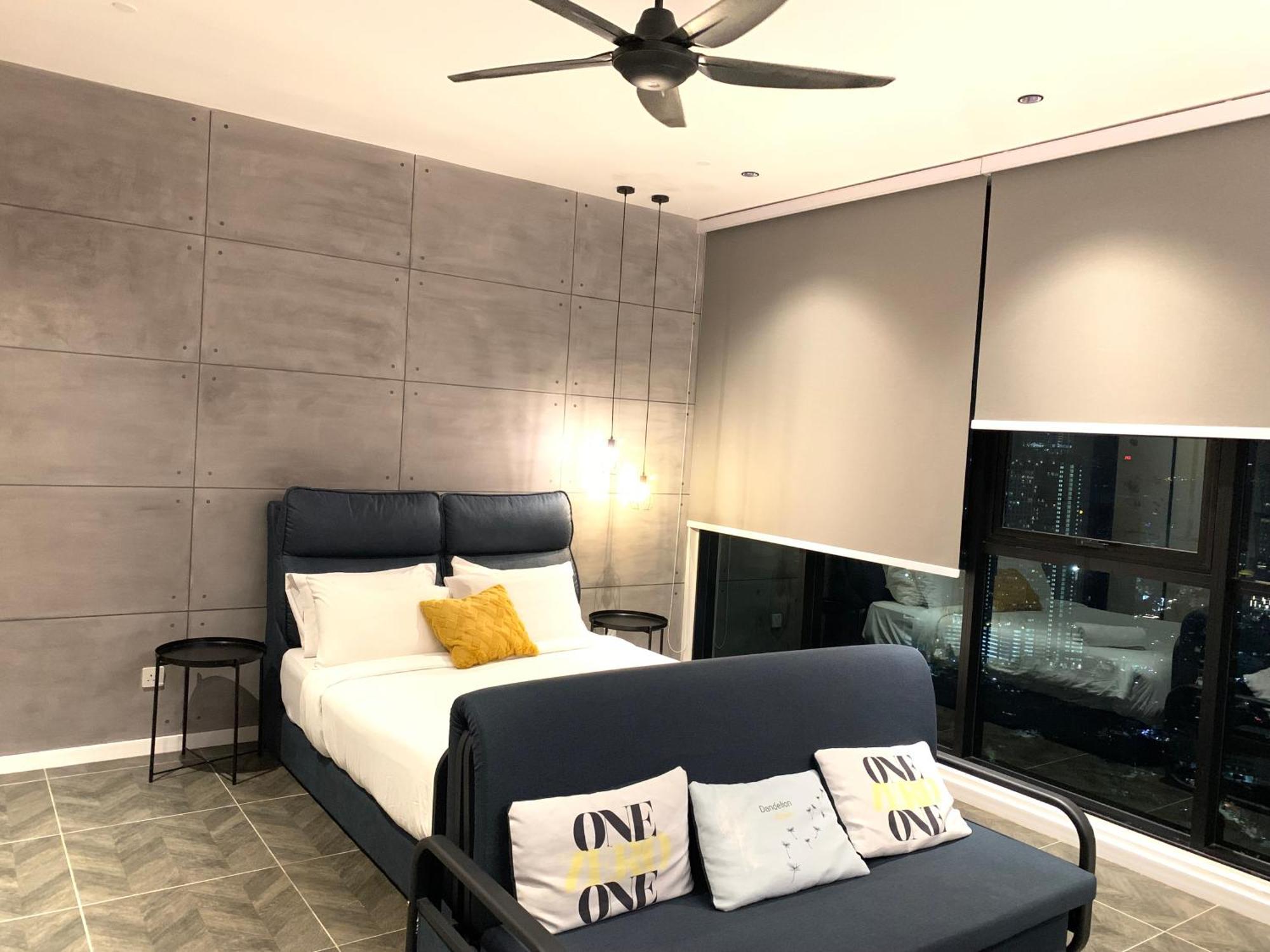 Scarletz Suites Klcc By Gc Luxury Suites กัวลาลัมเปอร์ ภายนอก รูปภาพ